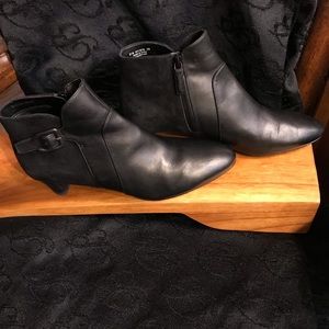 Cole Haan Women’s Boots size 9B